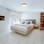 Sunwaves Center Lejlighed Rhodes City