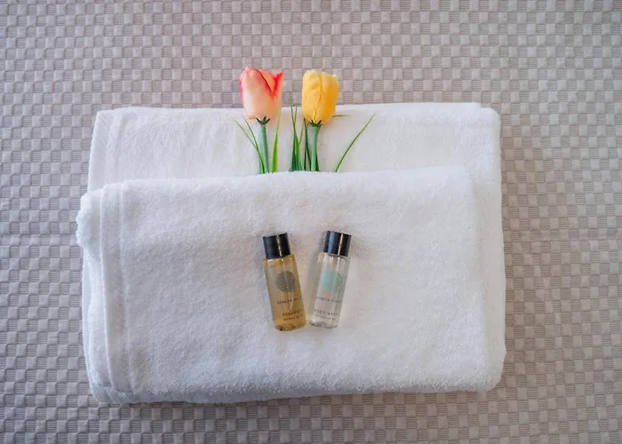 Sunwaves Center * Rhodes City