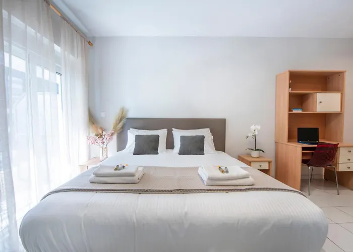 Sunwaves Center Rhodes City