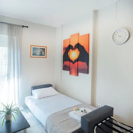 Sunwaves Center * Rhodes City